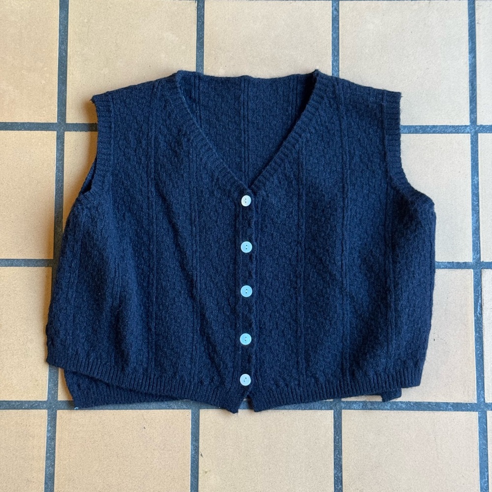 Black Knit Crop Top